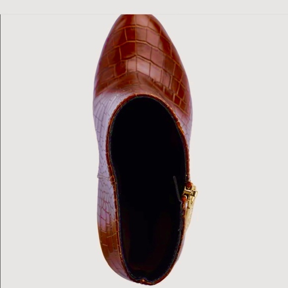 Guess "Dejah Croc Platform Booties" Dark
Brown Leather High Heel Booties - Picture 4 of 9